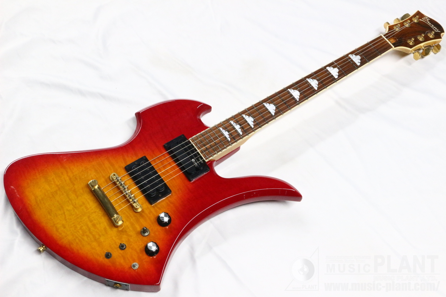 Burny エレキギターMG-165S CS中古()売却済みです。あしからずご了承ください。 | MUSIC PLANT WEBSHOP