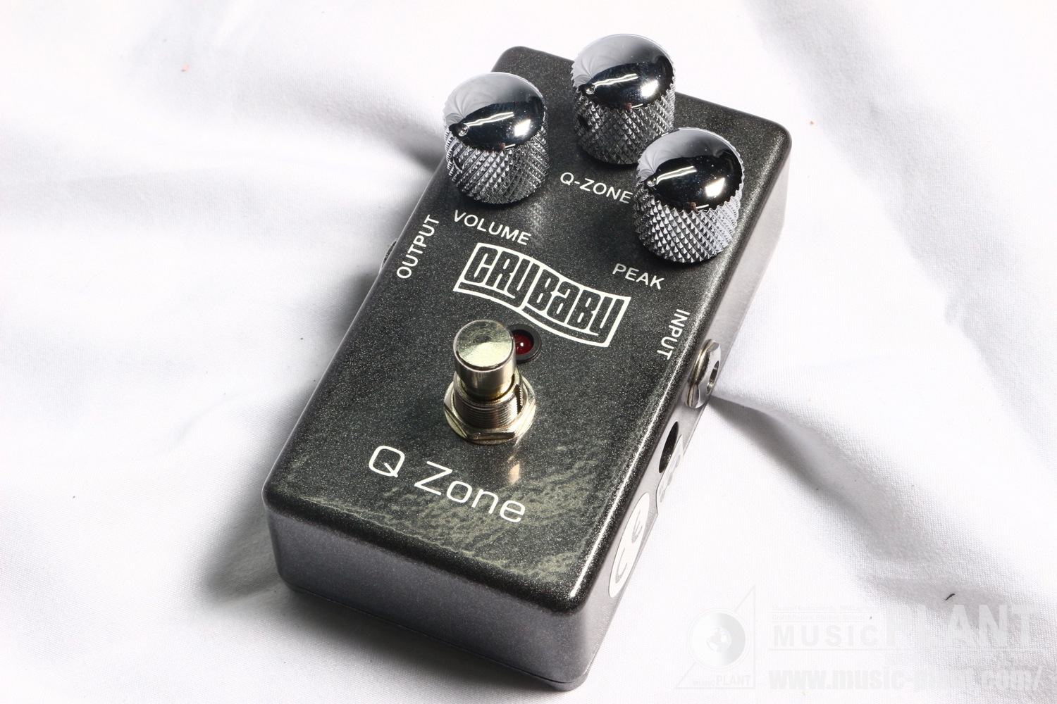 MXR ワウQZ1 CRYBABY Q Zone中古()売却済みです。あしからずご了承ください。 | MUSIC PLANT WEBSHOP