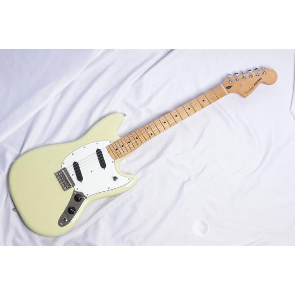 FenderPlayer II Mustang Hialeah Yellow