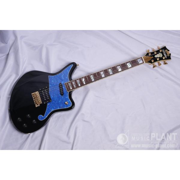 D'AngelicoDeluxe Bedford Black with Blue Pearl Pickguard and Tremolo