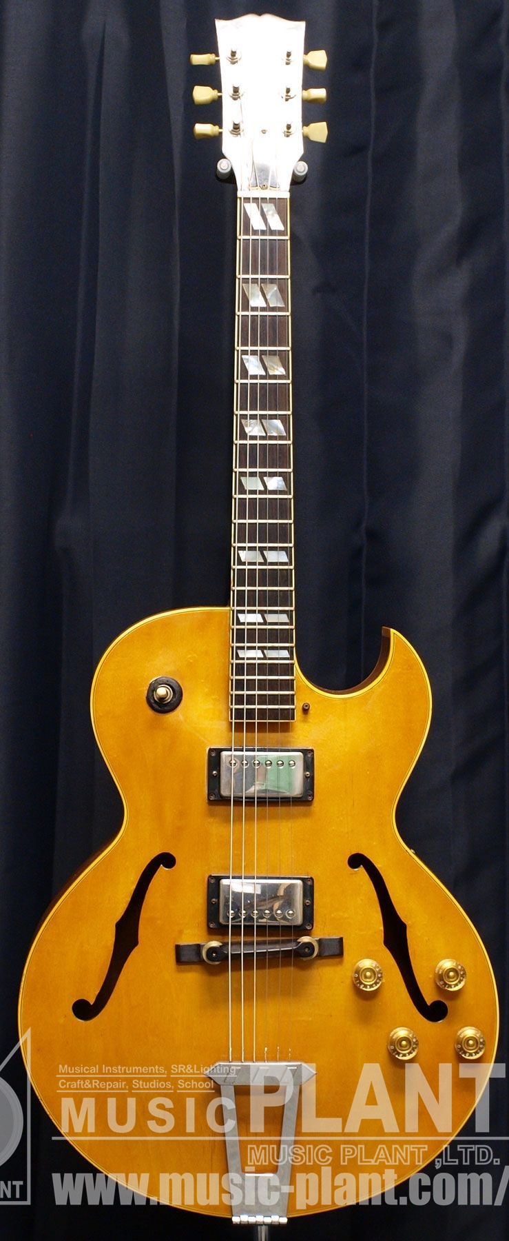 Gibson 中古フルアコースティックギターES-175中古品()売却済みです