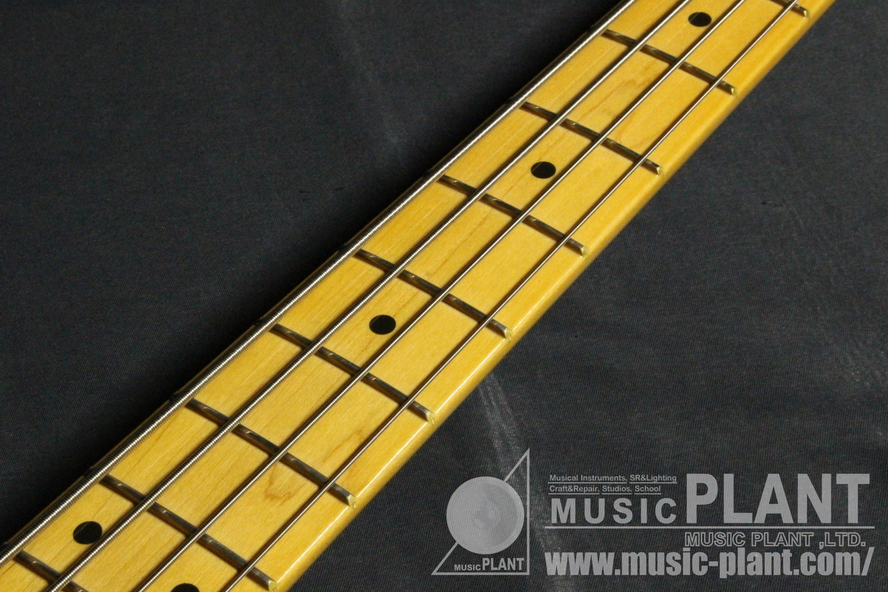 Fender American Professional IIシリーズ ジャズベースAmerican Professional II Jazz Bass  Maple Fingerboard, Mystic Surf Green新品在庫状況をご確認ください | MUSIC PLANT WEBSHOP