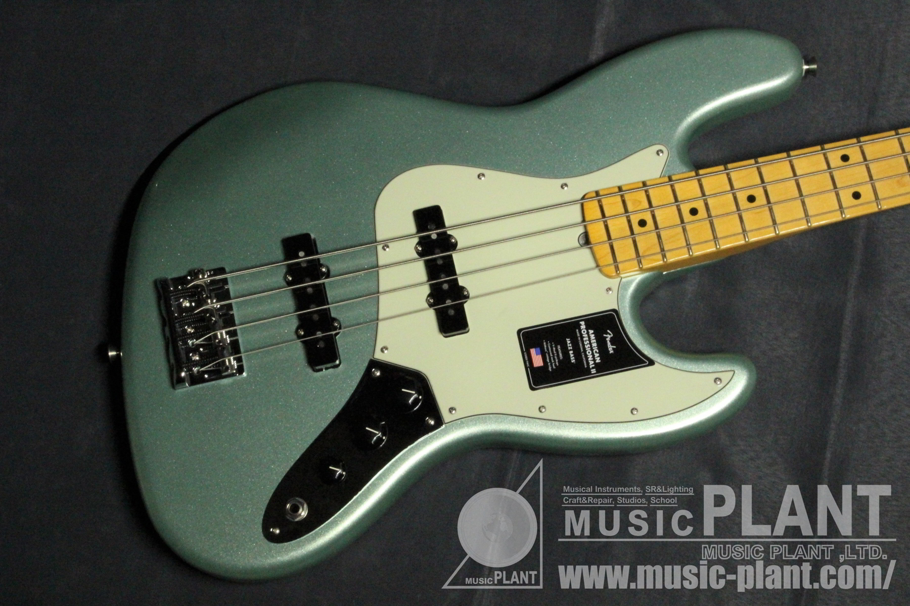 Fender American Professional IIシリーズ ジャズベースAmerican Professional II Jazz Bass  Maple Fingerboard, Mystic Surf Green新品在庫状況をご確認ください | MUSIC PLANT WEBSHOP