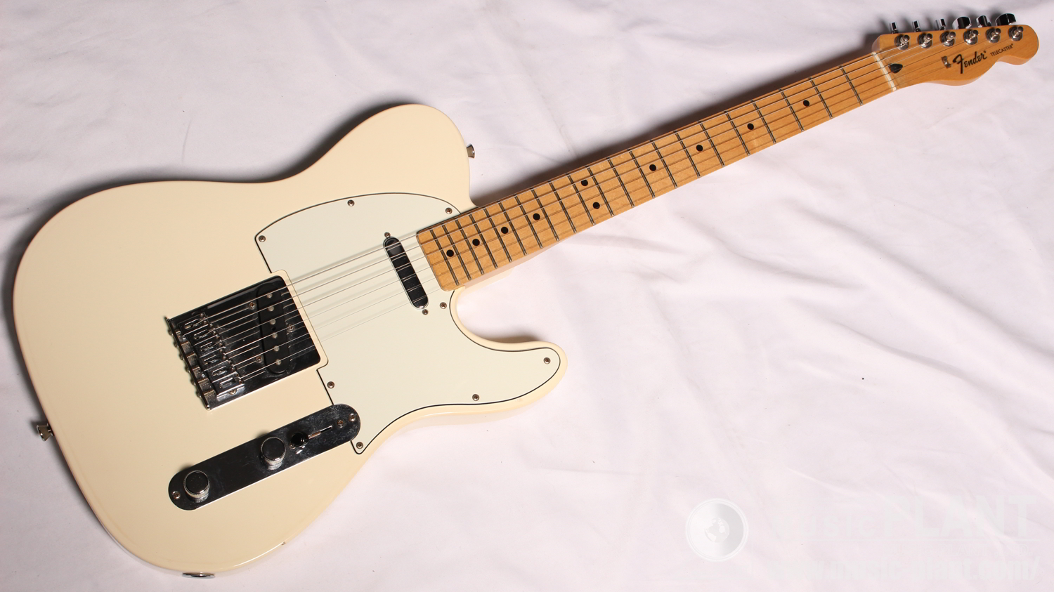 Fender Standardシリーズ テレキャスター2018 Standard Telecaster